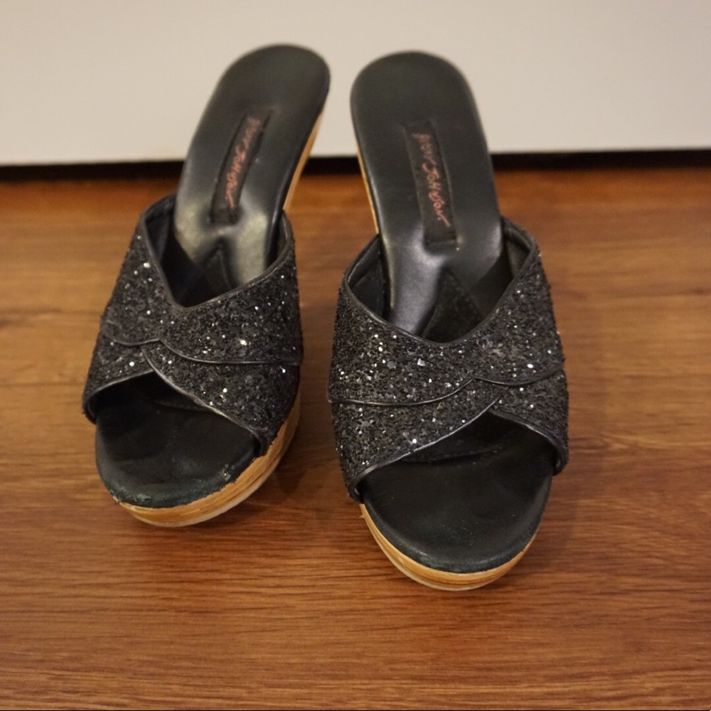 Betsey Johnson | Black Sequin Heels